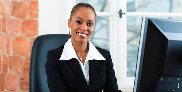 Image of Paralegal at desk